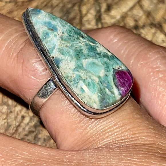 Ruby Fuschite Ring Size 5 1/2 - Picture 3 of 8